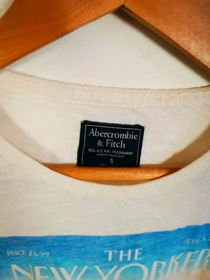 C34 t-shirt crème Abercrombie S - photo numéro 3