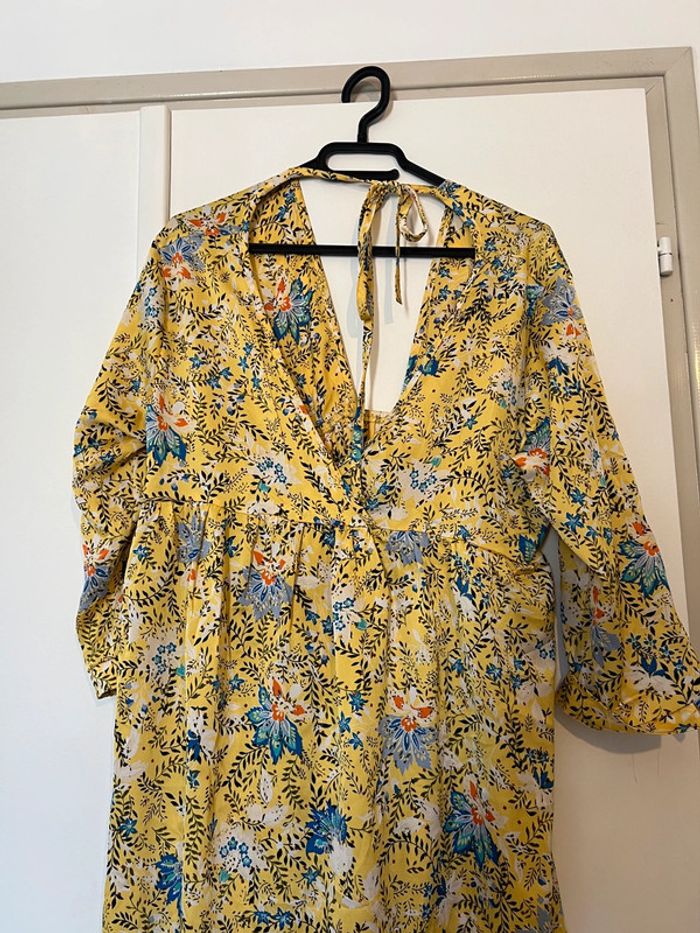 Robe courte d’été col V taille M/L - photo numéro 4