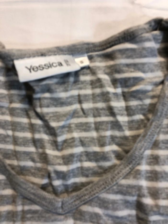 Teeshirt - photo numéro 2