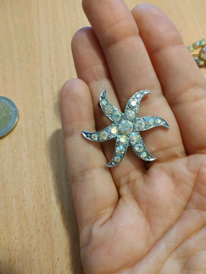 Broche étoile vintage ancienne avec strass - photo numéro 2