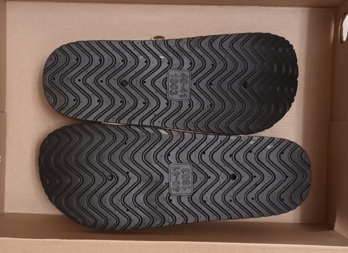 Mules unisexes en nubuck - photo numéro 4