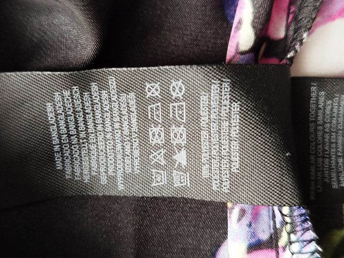 Joli débardeur noir fleurie Love to lounge taille 34/XS - photo numéro 5