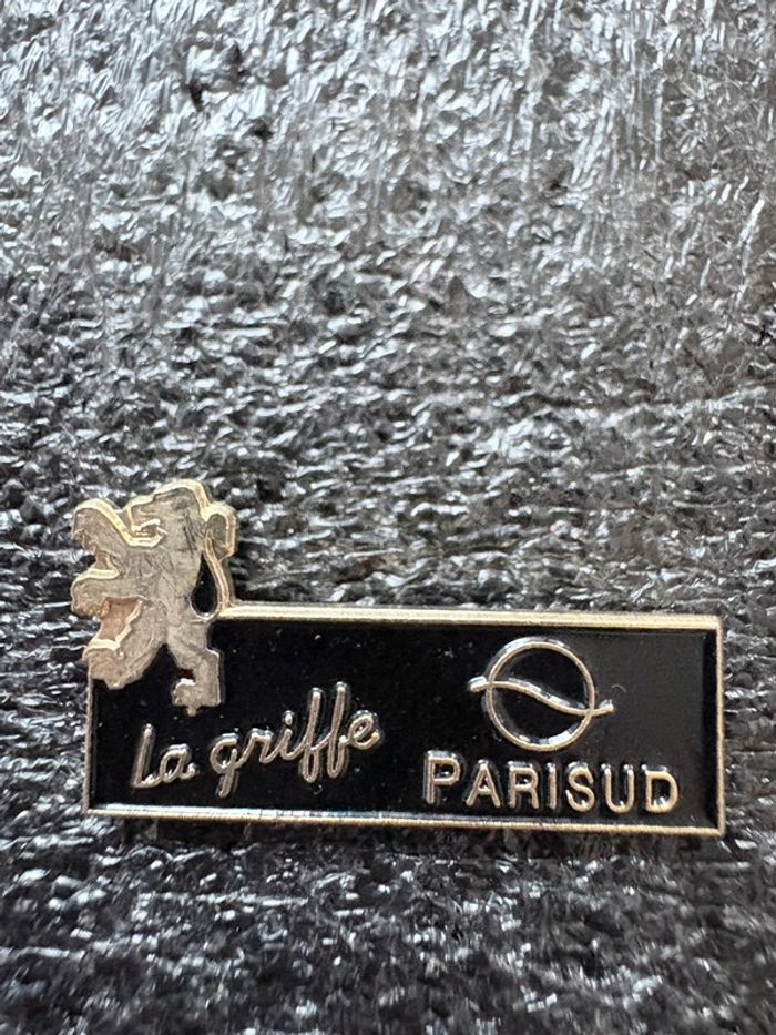 Pin’s Peugeot - photo numéro 2