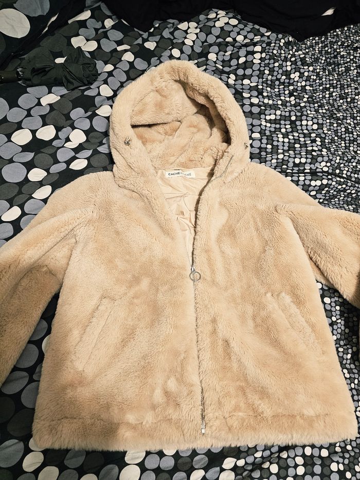 Manteau fausse fourrure - photo numéro 2
