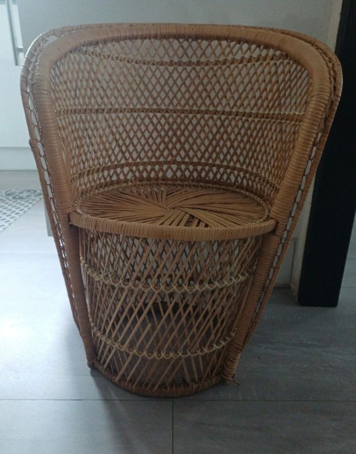 Chaise en rotin pour enfant - photo numéro 1