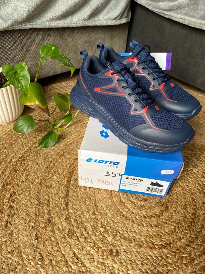 Baskets lotto homme 44