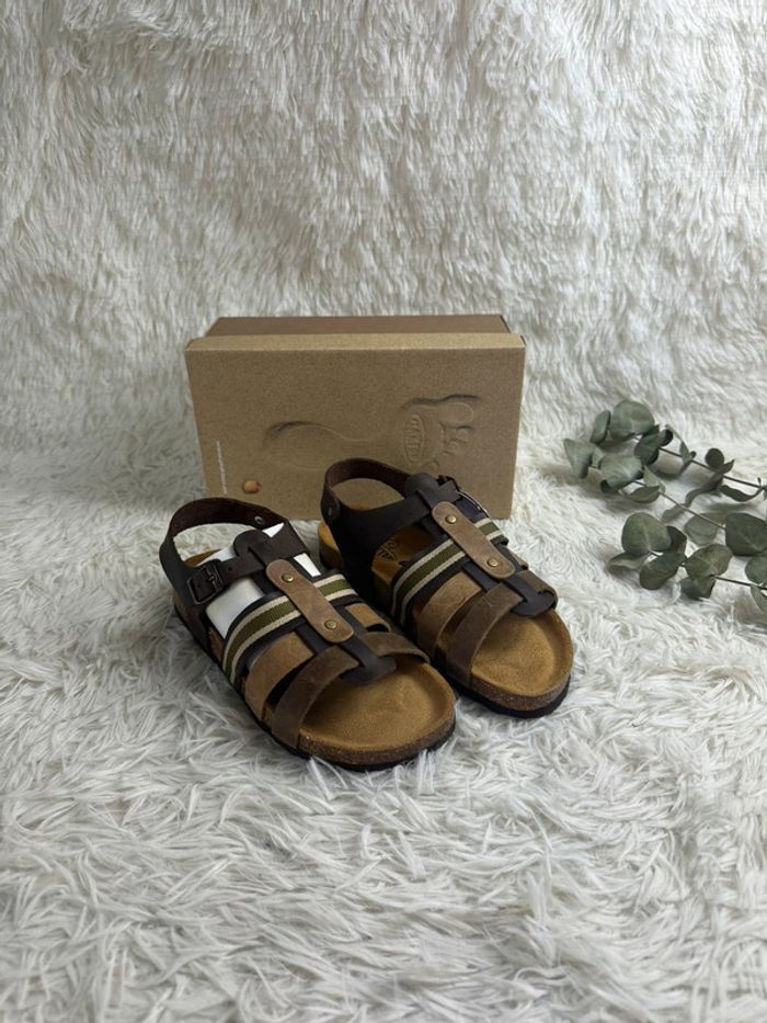 Paire de sandales Plakton taille 35