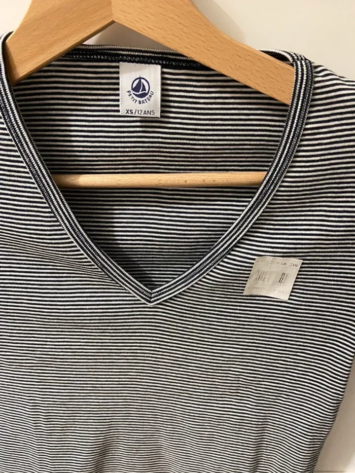 T-shirt marinière neuf Petit Bateau - photo numéro 2