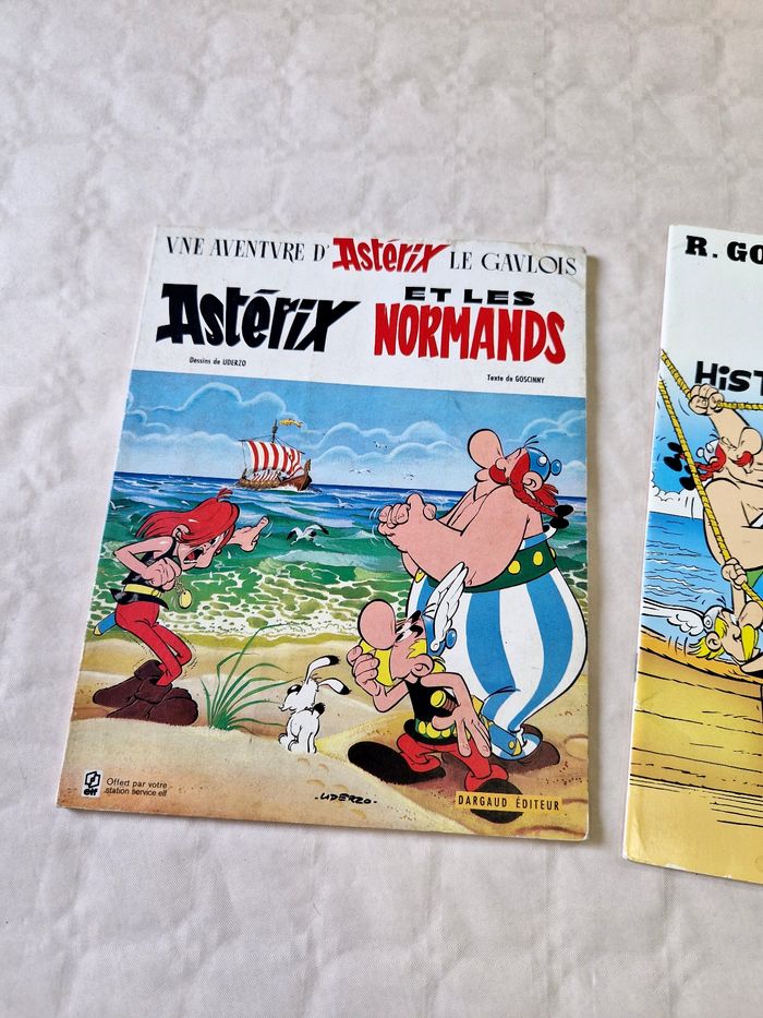 Lot de 2 bd asterix vintage , Asterix et les Normands , asterix histoires de pirates - photo numéro 3
