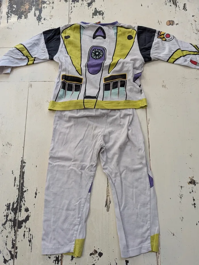 Lot de 3 pyjamas à manches longues Disney Pixar garçon – Buzz l’Éclair & Cars – Taille 4/5 ans - photo numéro 3