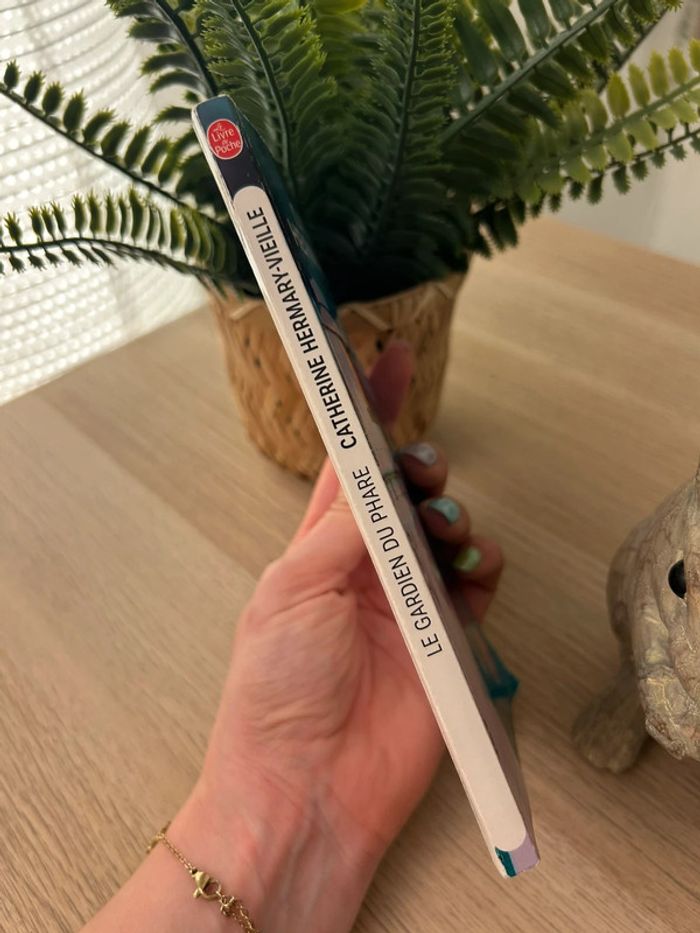 Livre Le gardien du phare - photo numéro 3