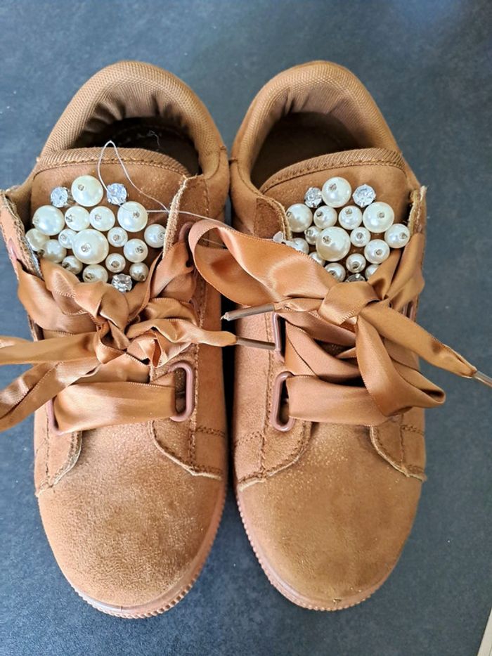Baskets daim et strass
