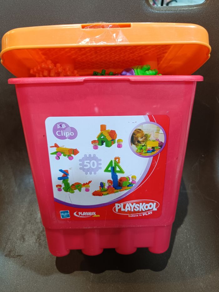 Boite de 49 Clipos. Playskool - photo numéro 3