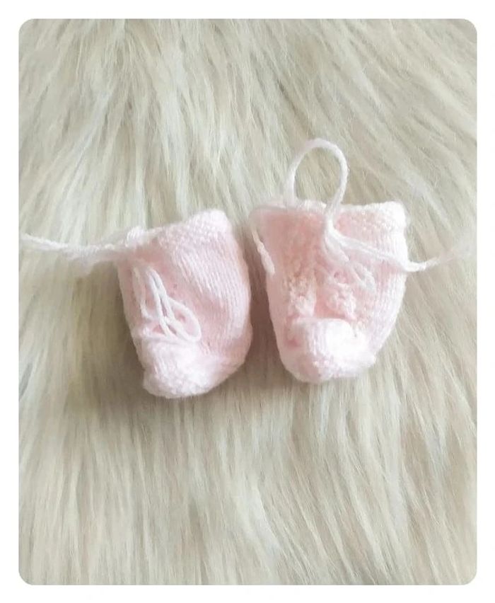Chaussons tricotés main bébé naissance - photo numéro 2