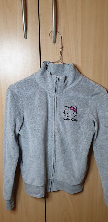 Gilet Hello Kitty taille 6/8ans
