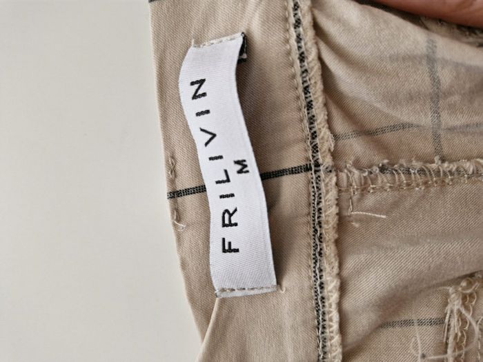 Pantalon FRILIVIN taille M - photo numéro 2