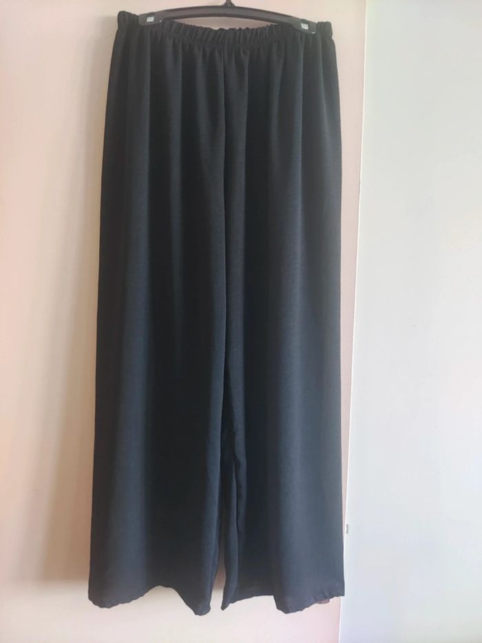 Pantalon fluide jambe large d'été noir