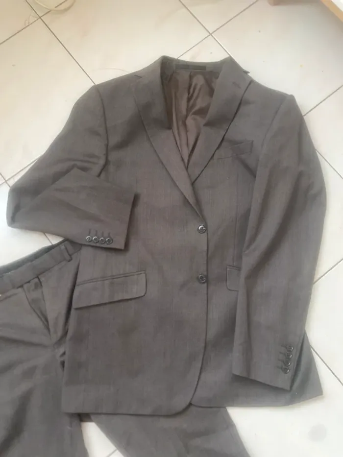 Très beau costume - M&S - 46/48 - photo numéro 3