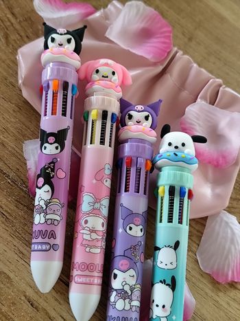 crayon 10 couleurs sanrio kawaii neuf