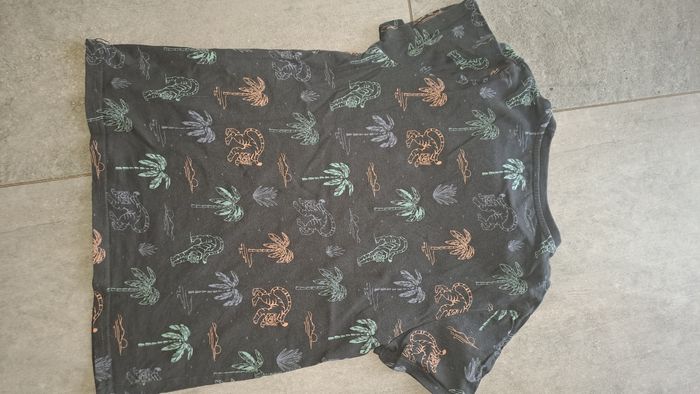 Tee shirt - photo numéro 2