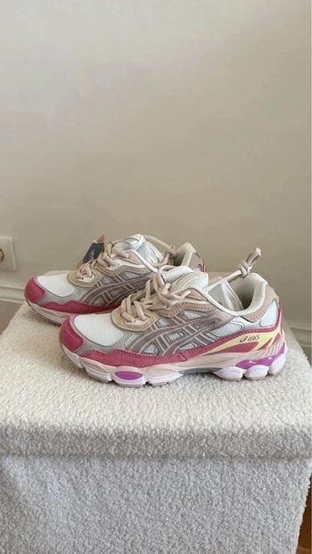 ASICS Gel-Kayano 14 Taille  37