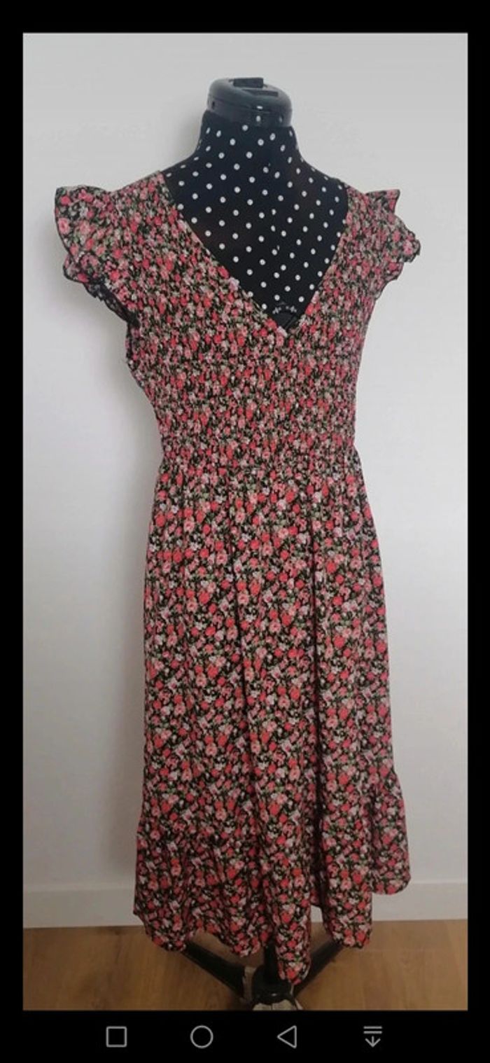 Robe longue à fleurs noir rouge Taille S/M - photo numéro 3