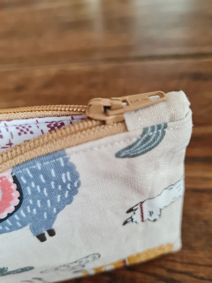 Trousse d'écolier plate - photo numéro 3