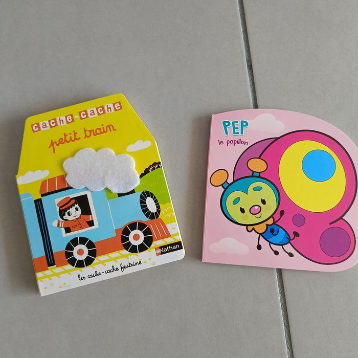 Lot livres bébé - photo numéro 2