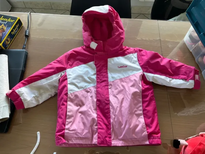 Veste ski fille 2 ans très bon état - photo numéro 2