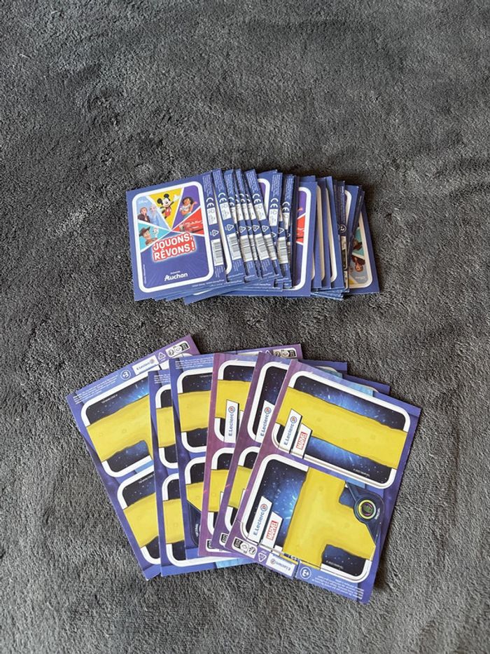 Lot de cartes Auchan, jouons, rêvons et cartes Leclerc Marvel