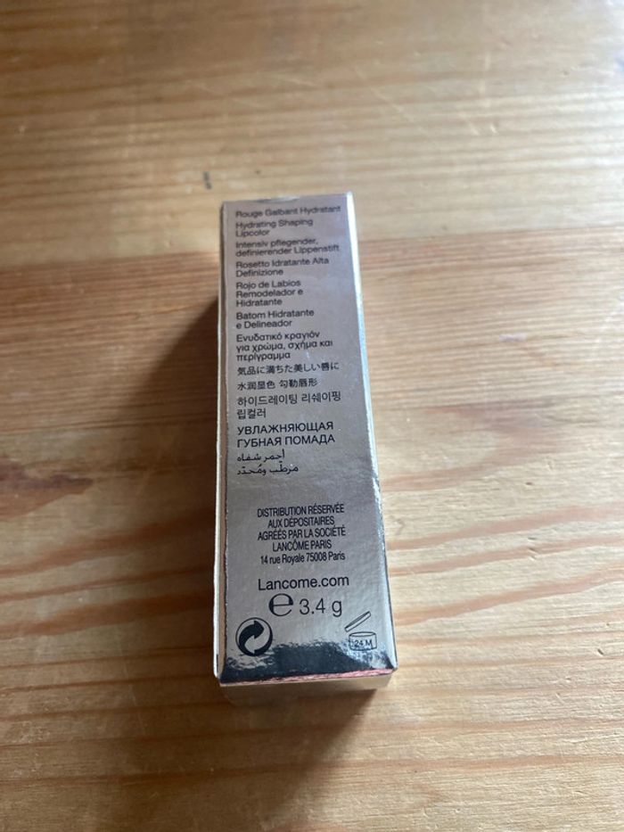 Rouge à lèvre Lancôme - photo numéro 2