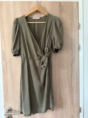 Robe cache cœur Promod kaki
