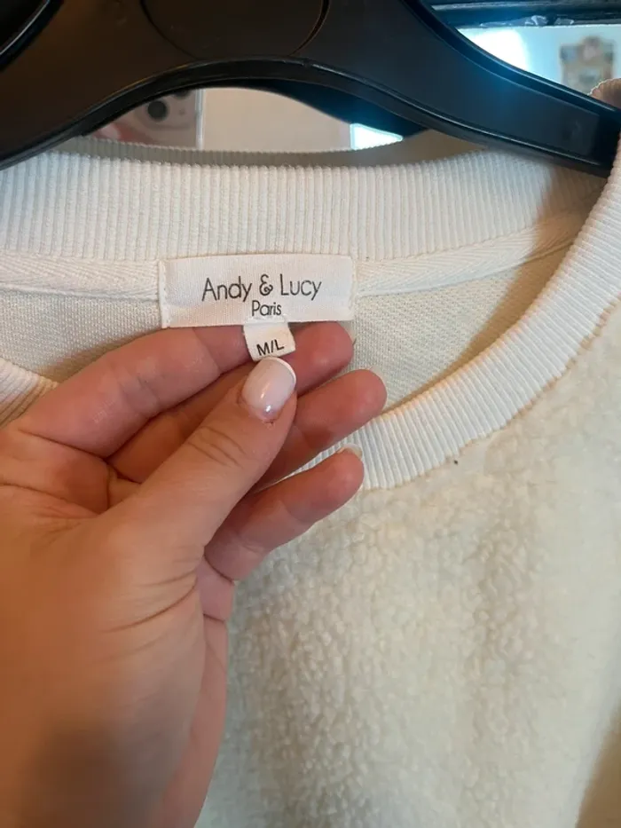 Pull neuf beige - photo numéro 2