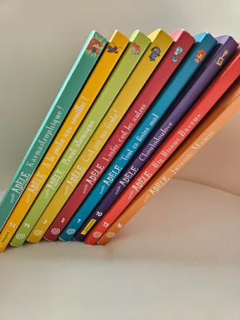 Lot 9 livres Mortelle Adèle