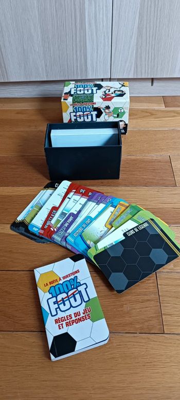 La boîte à question 100 % foot. Jeu complet