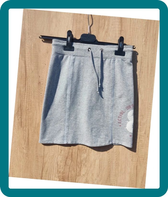 Jupe grise Active Wear 8 ans 126 cm