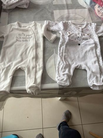 Lot de pyjamas 