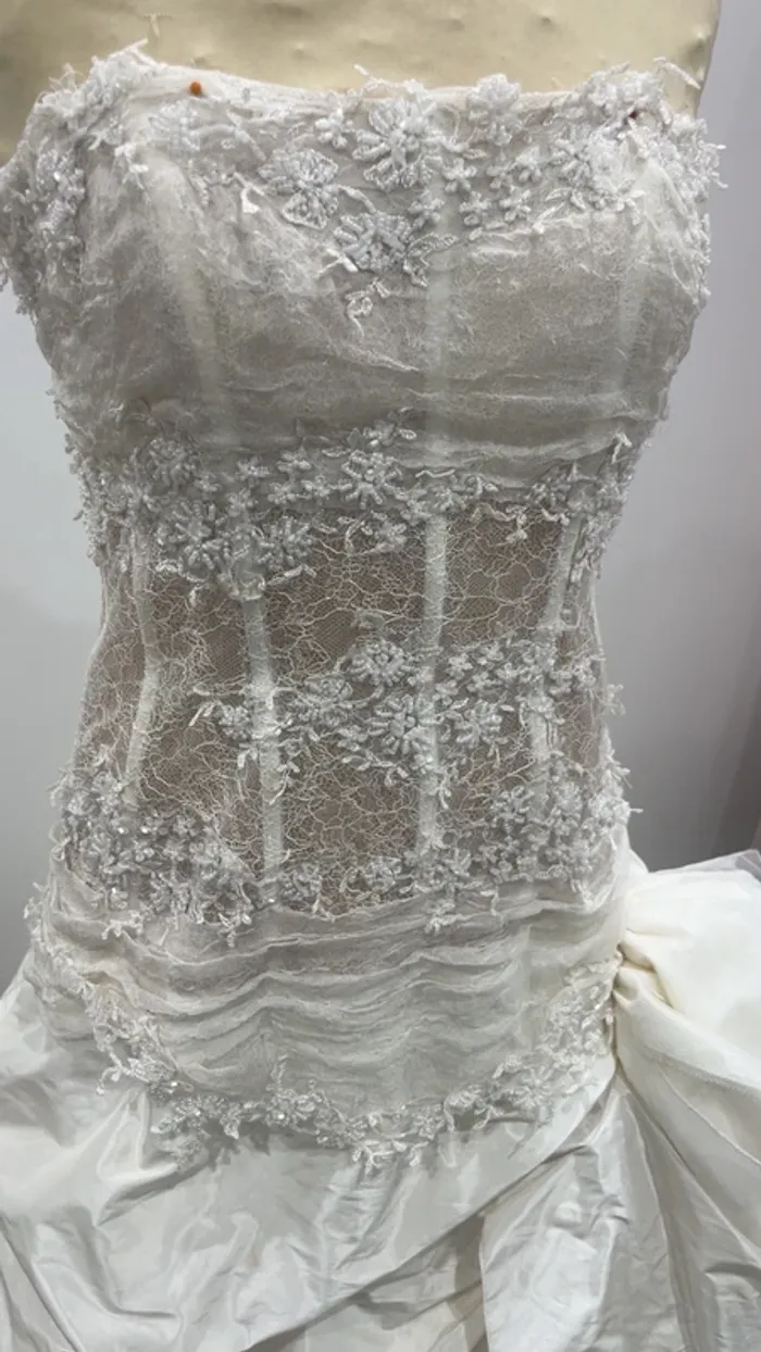 Robe de mariée de marque française - photo numéro 2