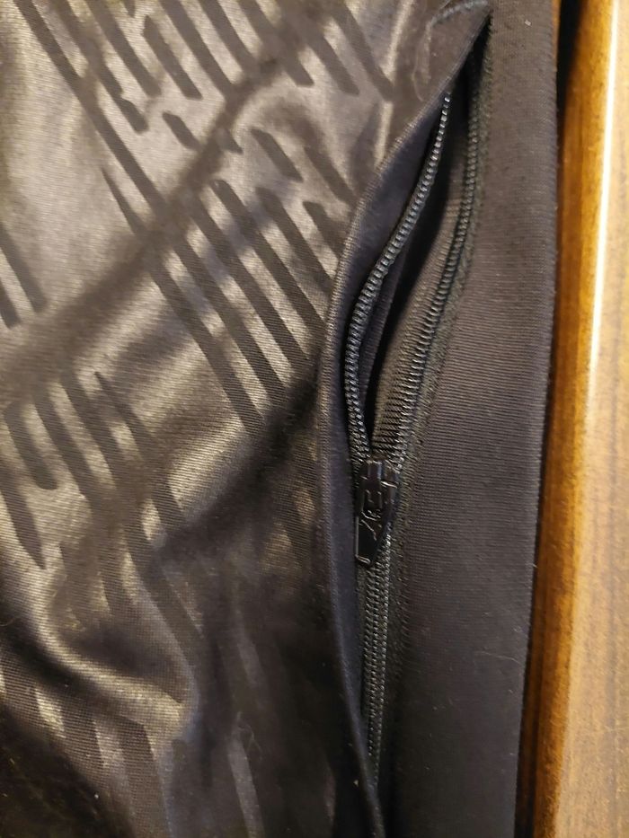 Veste survêtement noire et grise - photo numéro 4