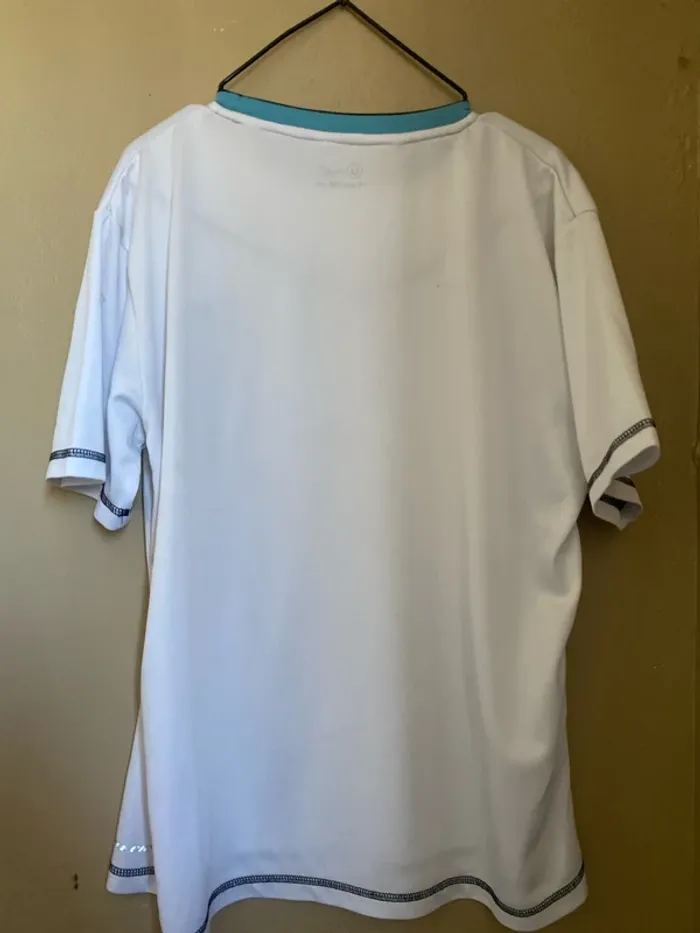 T shirt sport - photo numéro 4