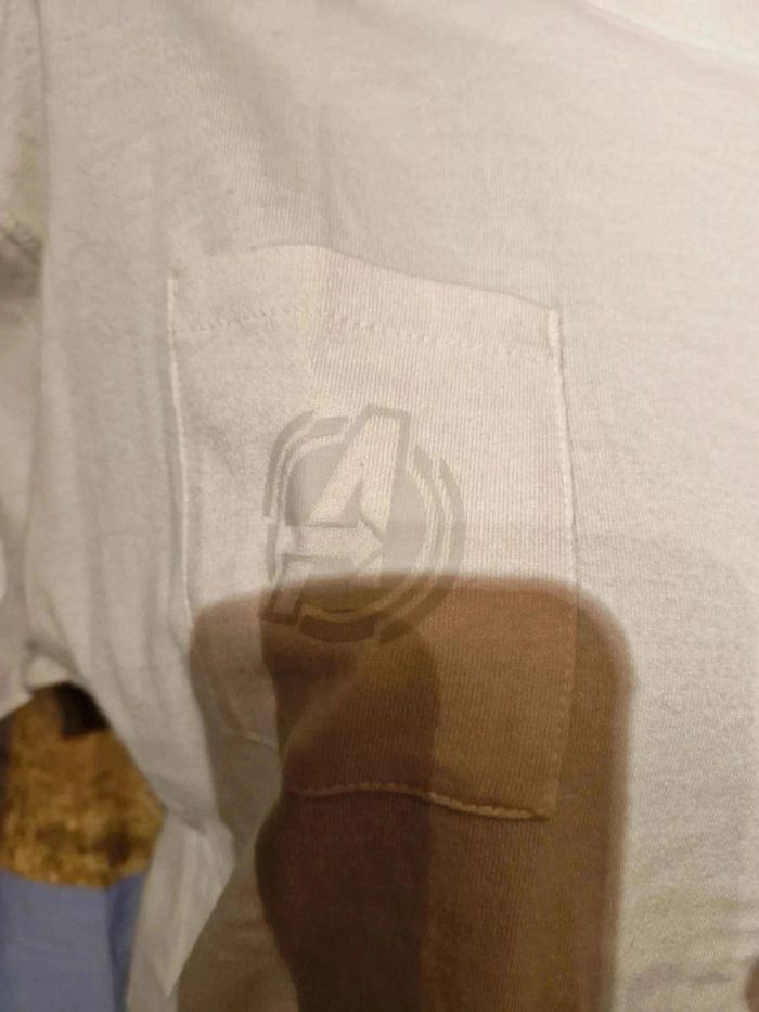 T shirt marvel taille m - photo numéro 3