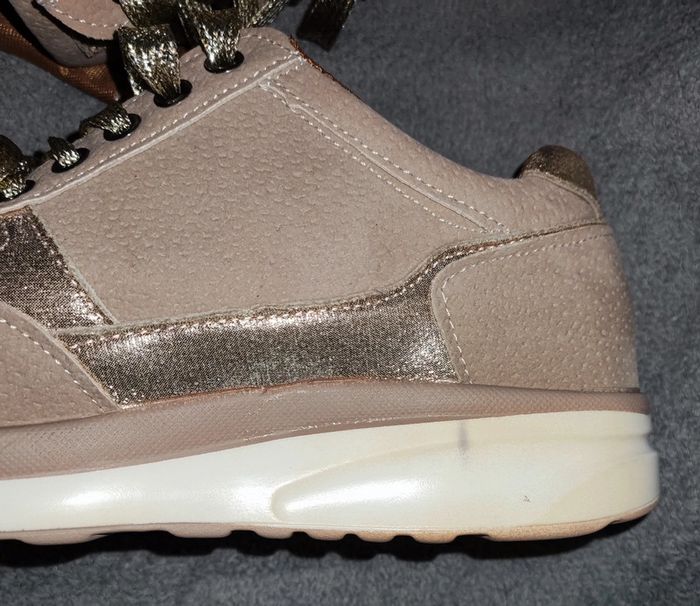 Baskets T36 taupe strass et doré. - photo numéro 4