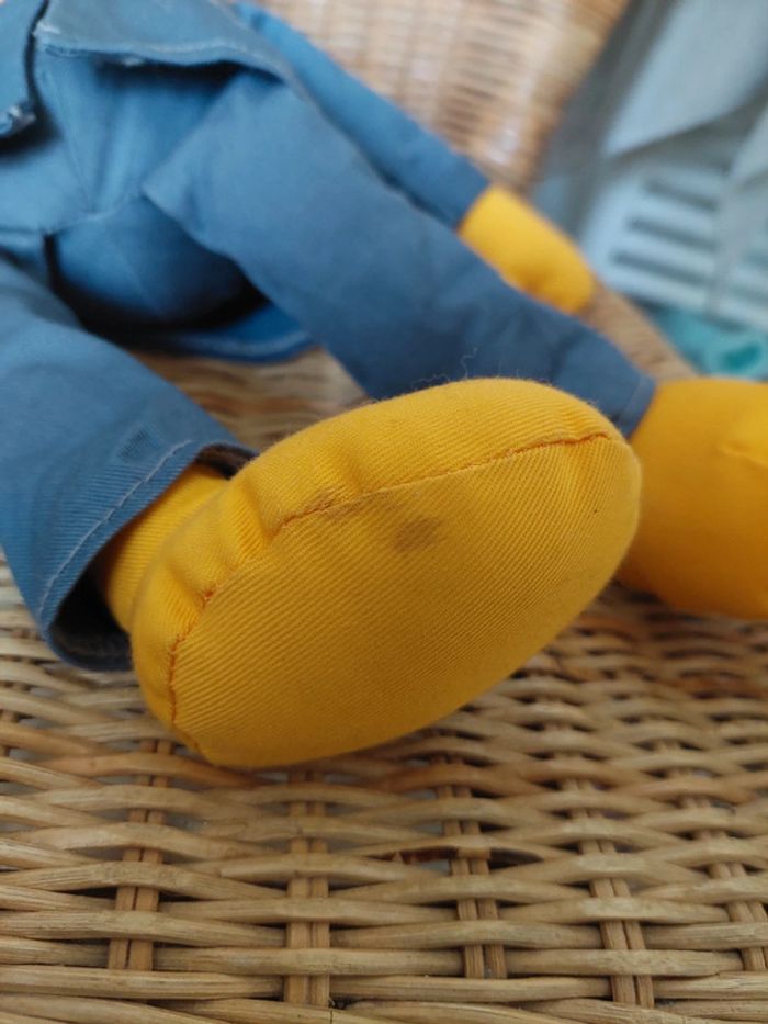 Bawi Le petit nouveau - peluche chien jaune policier - photo numéro 6