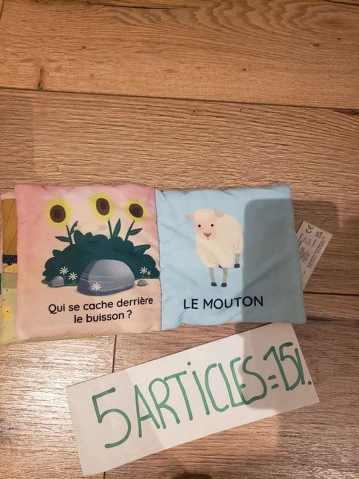 Lot livres tissus d'éveils avec matières bruits, mon premier tout doux et qui se cache à la ferme - photo numéro 5