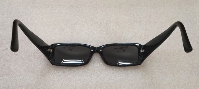 Lunettes de soleil - photo numéro 3