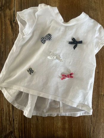 T shirt IKKs 3 mois