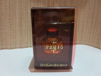 Miniature parfum Paris