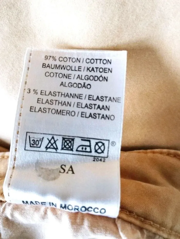 Pantalon  Jeans  droit  Jaune  - Effet peau de pêche  -  Kaporal  -  16  ans =  34  -  Parfait  État - photo numéro 11