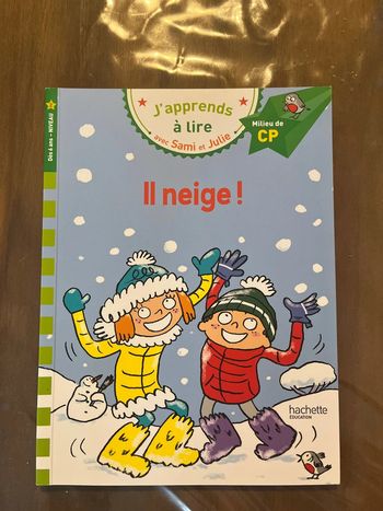 Livre « il neige » de la collection j’apprends à lire