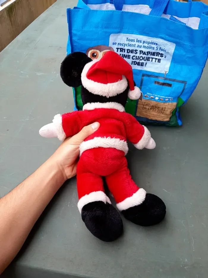 Peluche Mickey Disney Noël Eurodisney vintage - photo numéro 2